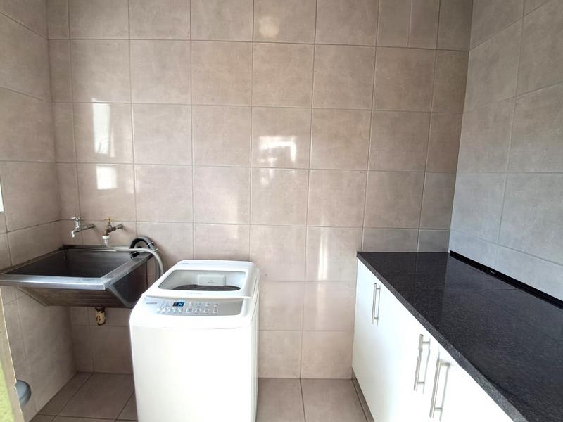 3 Bedroom Property for Sale in Avondale Western Cape